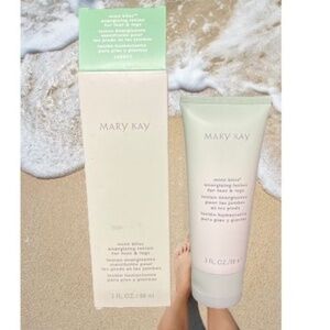 Mary Kay Mint Bliss Energizing Lotion for Feet and Legs